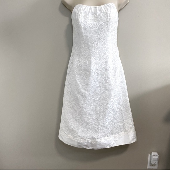 Sophia Tolli - White Lace Sweetheart Neck Midi Dress - 8 - Picture 3 of 16